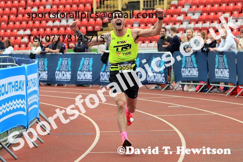 Gateshead Marathon, 2024 Gateshead Marathon, Half Marathon and 10k, Gateshead Stadium.  Photo: David T. Hewitson/Sports for All Pics
